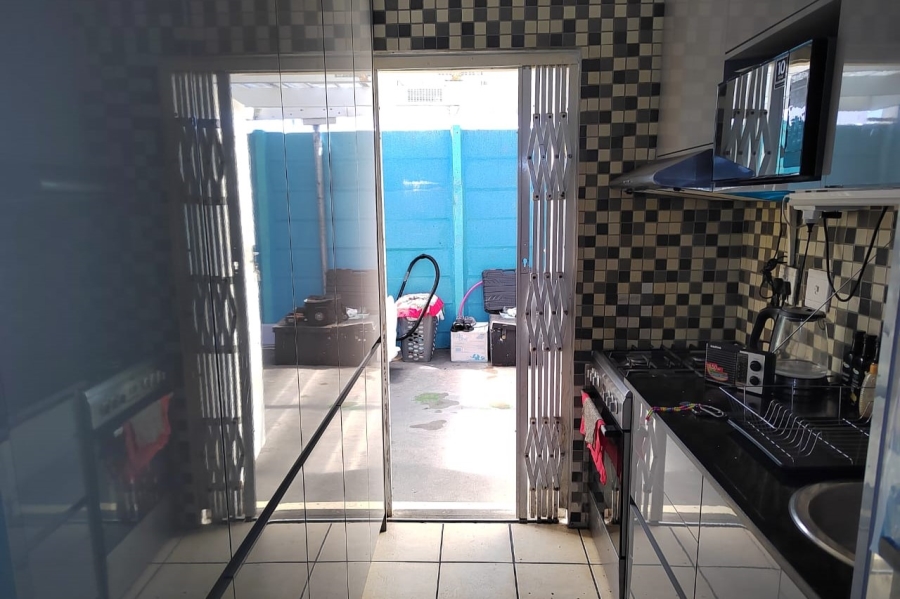 2 Bedroom Property for Sale in Woodlands Western Cape